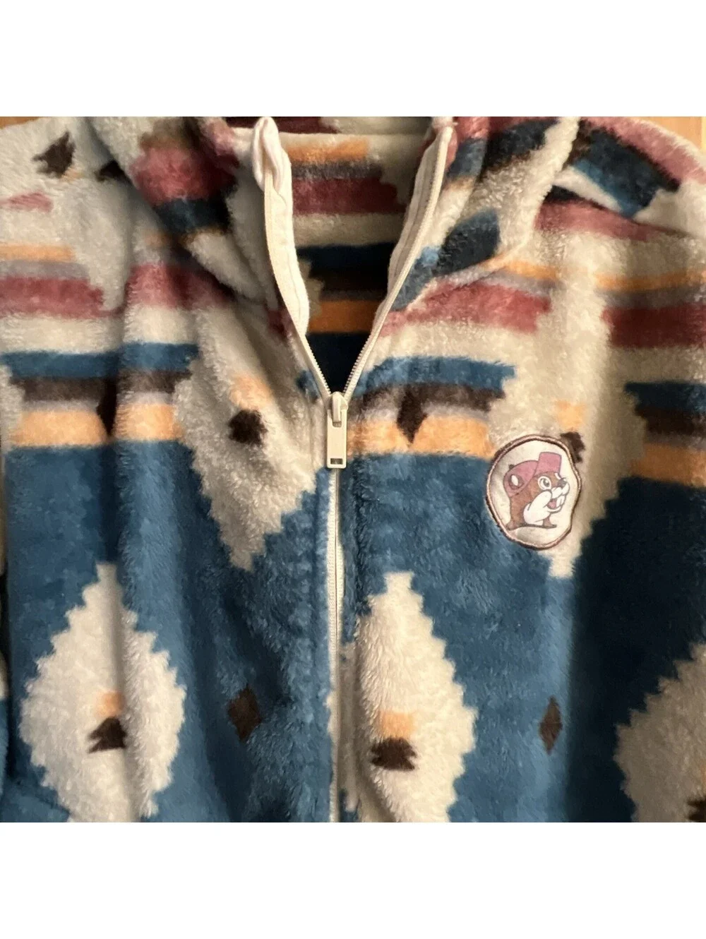 Buc-ees Aztec Fleece Hooded Jacket Large Southwestern Plush Pockets Full Zip